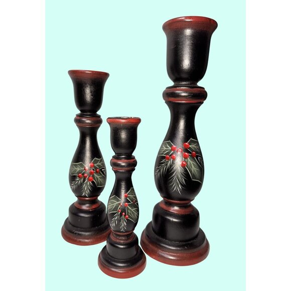 Hand-Painted Holly Berry Wooden Candle Holder rustic farmhouse christmas vintage - Picture 1 of 7